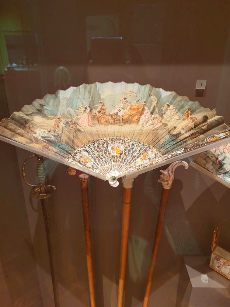 Beautiful fan in V&A museum, London
