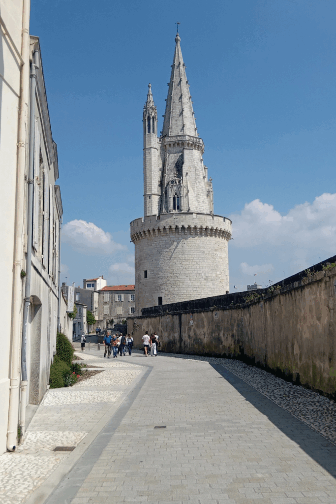 Round tower in La Rochelle