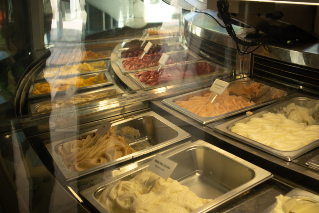 Ernest le Glacier ice cream