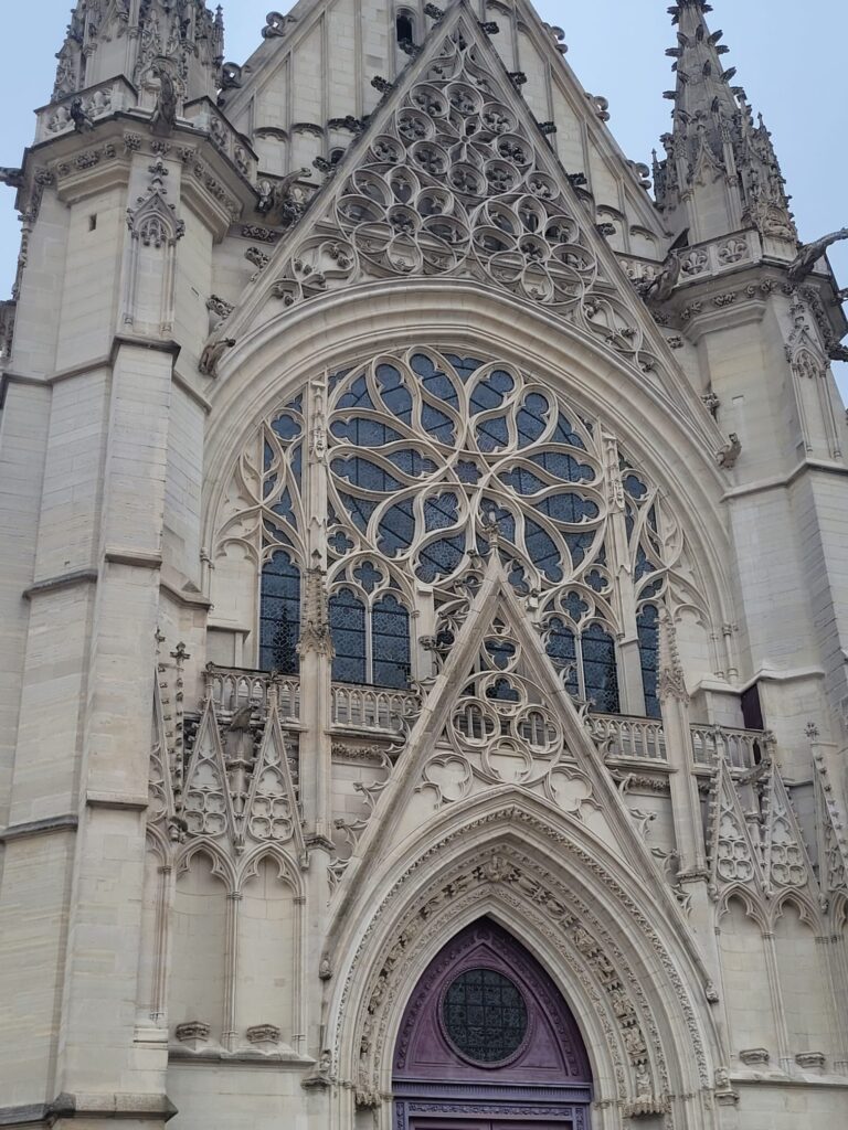 Sainte-Chappelle, Chateau des Vincennes, Paris
