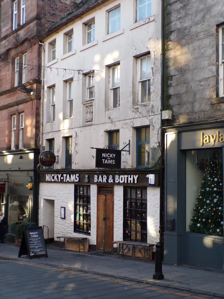 Nicky-Tams-Bar-and-Bothy-Pub-in-Stirling